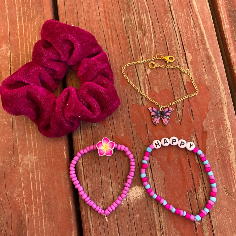 4 Happy Butterfly bracelet set